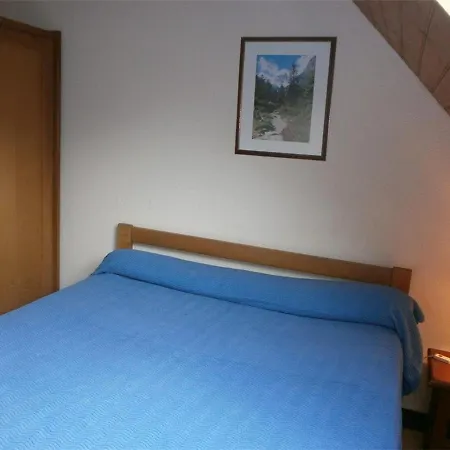 Duplex T3 Pour 6 Personnes à - Sud, Parking, Casier à Skis - Fr-1-457-197 *